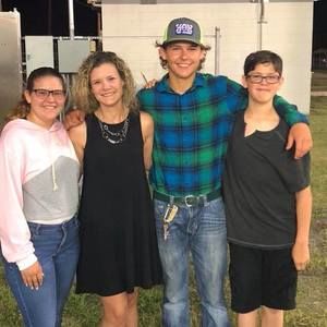 Meet your Posher, Nicolas